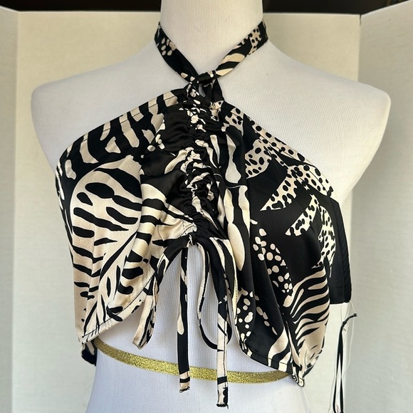 NWT! FUTURE COLLECTIVE HALTER TOP SIZE XXL cream/black color - Picture 1 of 10